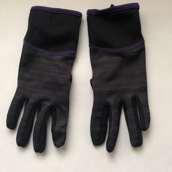 NWOT Black Light Gloves with Purple Trim - Picture 3 of 4